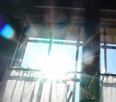 Highly transparent solar cells for windows