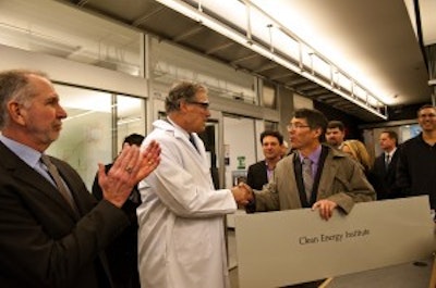 Clean Energy Institute will focus on solar, battery technologies