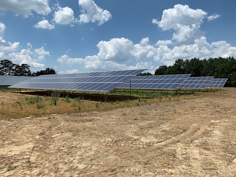 First stand-alone solar-powered poultry house
