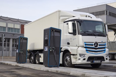 Global Initiative for Electric-Truck Charging Infrastructure