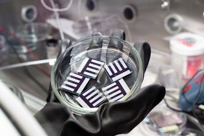 Nanoparticle Paste To Maximize Perovskite Solar Cell Efficiency