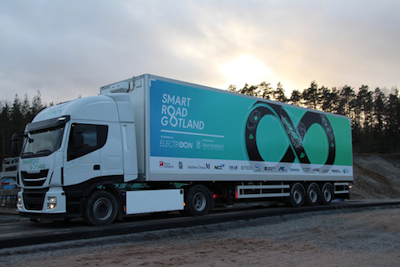 Fully Operational Electric Bus Using Wireless Electric Road in Sweden