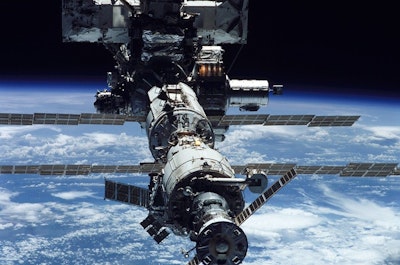 Saber Astronautics, Axiom Space Develop Australian Astronaut Programs