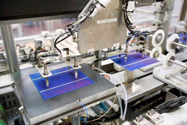 Perovskite Boosts Silicon Solar Cell Efficiency | Printed Electronics World