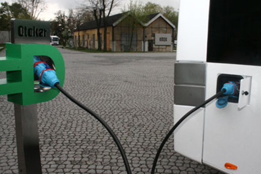 Marechal Electric supplies power to electric Otobus