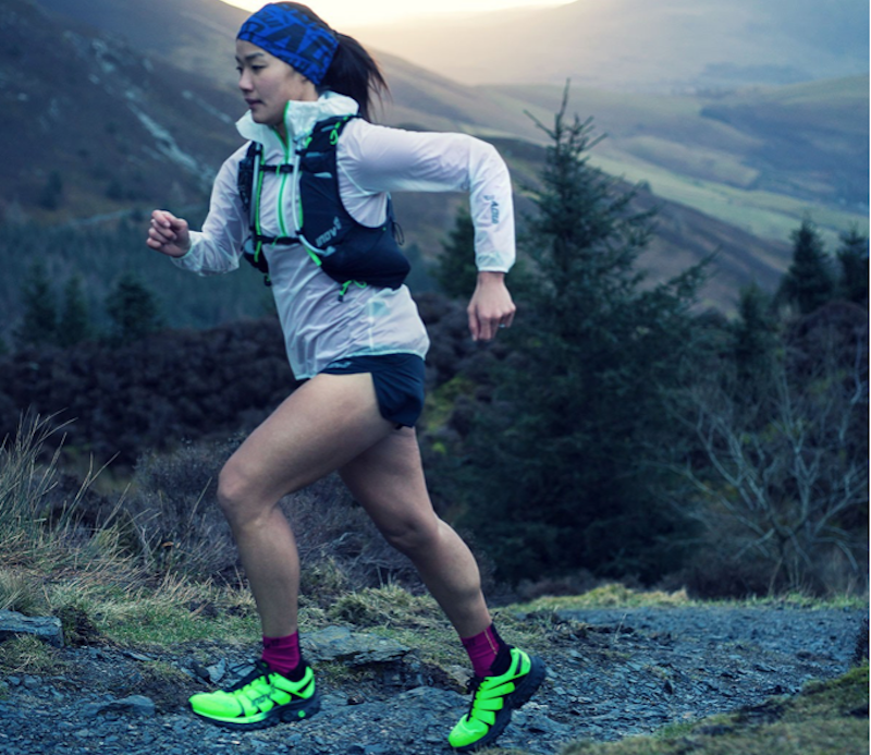 women wearing foam runners