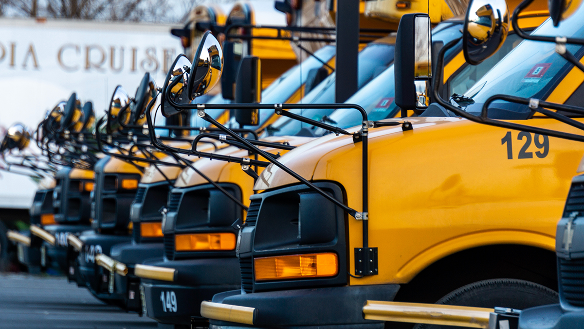 A $174 Billion EV Investment Would Transform the American Bus Market - Vimarsana News